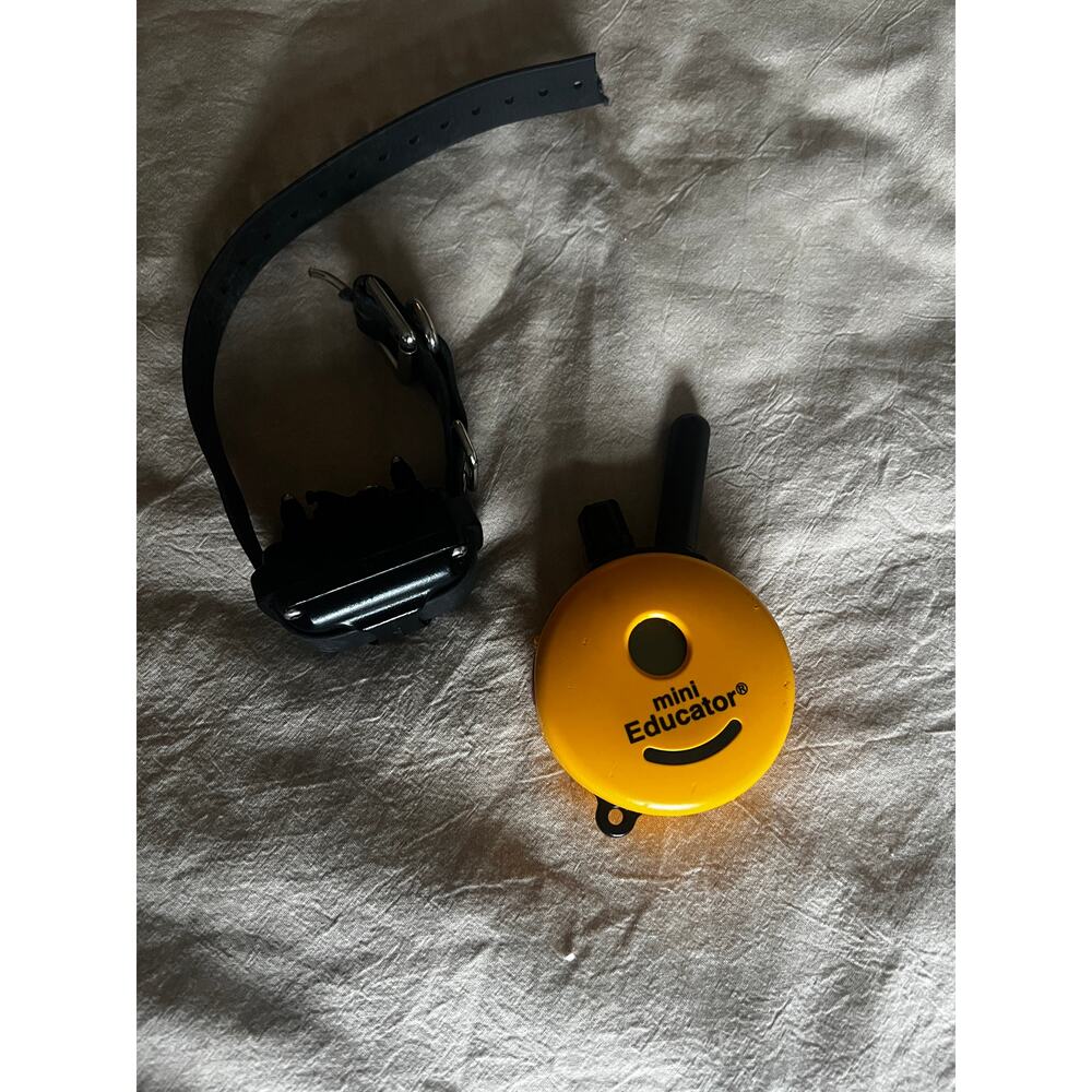 Educator ET-300 Mini Remote Dog Training E-Collar System - 1/2 Mile Range